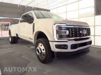 2025 Ford Super Duty F-450 Platinum Crew Cab Long Bed DRW - miniatura 3