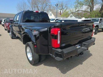 2025 Ford Super Duty F-450 Platinum Crew Cab Long Bed DRW - miniatura 2