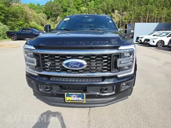 2025 Ford Super Duty F-450 Platinum Crew Cab Long Bed DRW - miniatura 2