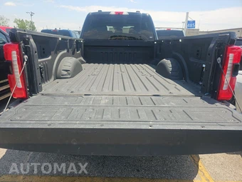 2025 Ford Super Duty F-450 XLT Crew Cab Long Bed DRW - miniatura 16
