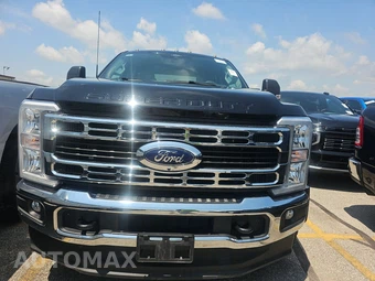 2025 Ford Super Duty F-450 XLT Crew Cab Long Bed DRW - miniatura 2