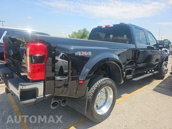 2025 Ford Super Duty F-450 XLT Crew Cab Long Bed DRW - miniatura 4