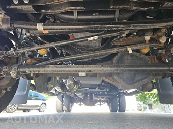 2025 Ford Super Duty F-450 XLT Regular Cab Long Bed DRW - miniatura 15