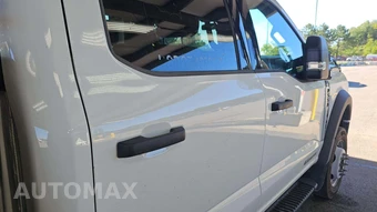 2025 Ford Super Duty F-550 Cab Chassis XLT Crew Cab DRW - miniatura 33