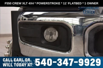 2025 Ford Super Duty F-550 Cab Chassis XLT Crew Cab DRW - miniatura 8