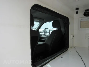 2025 Ford Super Duty F-600 Cab Chassis XL Regular Cab DRW - miniatura 25
