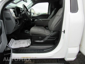 2025 Ford Super Duty F-600 Cab Chassis XL Regular Cab DRW - miniatura 27