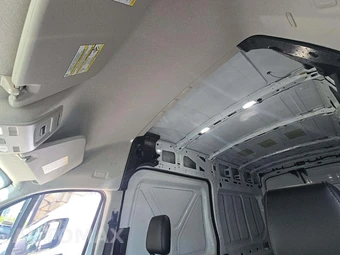 2025 Ford Transit 250 Cargo Van High Roof 148.0" WB - miniatura 11