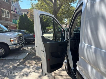 2025 Ford Transit 250 Cargo Van High Roof 148.0" WB - miniatura 19