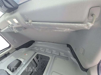 2025 Ford Transit 250 Cargo Van High Roof 148.0" WB - miniatura 8