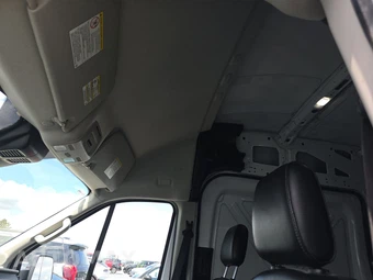 2025 Ford Transit 250 Cargo Van High Roof 148.0" WB - miniatura 13