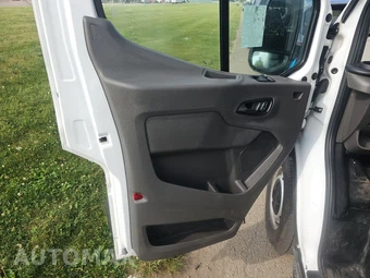 2025 Ford Transit 250 Cargo Van High Roof - miniatura 9