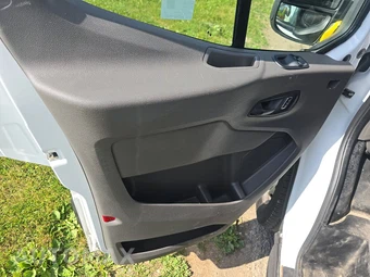 2025 Ford Transit 250 Cargo Van High Roof - miniatura 9
