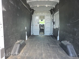 2025 Ford Transit 250 Cargo Van High Roof - miniatura 15
