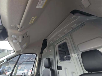 2025 Ford Transit 250 Cargo Van High Roof - miniatura 8