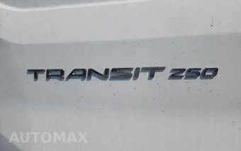 2025 Ford Transit 250 Cargo Van High Roof - miniatura 7