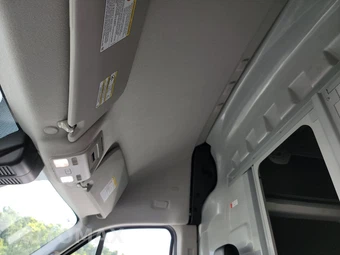 2025 Ford Transit 250 Cargo Van High Roof - miniatura 19