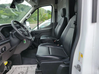 2025 Ford Transit 250 Cargo Van High Roof - miniatura 13