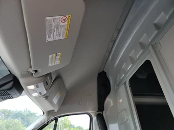 2025 Ford Transit 250 Cargo Van High Roof - miniatura 7