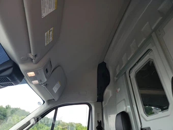 2025 Ford Transit 250 Cargo Van High Roof - miniatura 19