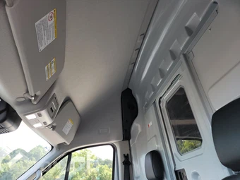2025 Ford Transit 250 Cargo Van High Roof - miniatura 19