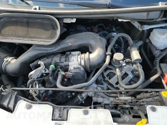 2025 Ford Transit 250 Cargo Van High Roof - miniatura 21