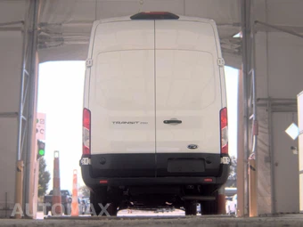 2025 Ford Transit 250 Cargo Van High Roof - miniatura 7