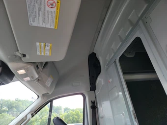 2025 Ford Transit 250 Cargo Van High Roof - miniatura 19