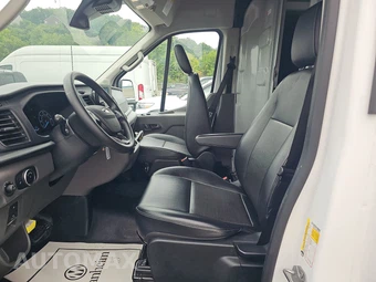 2025 Ford Transit 250 Cargo Van High Roof - miniatura 13