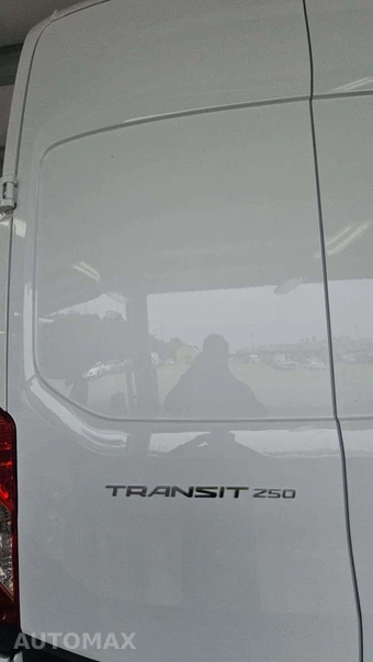 2025 Ford Transit 250 Cargo Van High Roof - miniatura 35