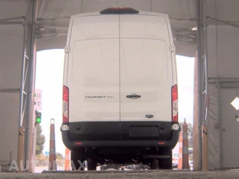2025 Ford Transit 250 Cargo Van High Roof - miniatura 7