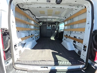 2025 Ford Transit 250 Cargo Van Low Roof 130.0" WB - miniatura 15