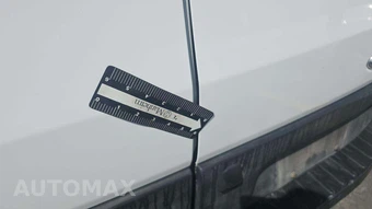 2025 Ford Transit 250 Cargo Van Low Roof 130.0" WB - miniatura 22