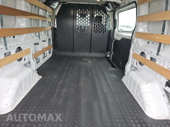 2025 Ford Transit 250 Cargo Van Low Roof 130.0" WB - miniatura 17