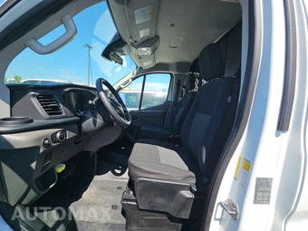2025 Ford Transit 250 Cargo Van Low Roof 130.0" WB - miniatura 7
