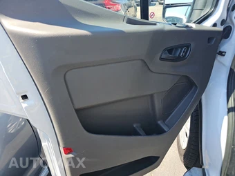 2025 Ford Transit 250 Cargo Van Low Roof 130.0" WB - miniatura 9