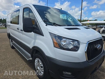 2025 Ford Transit 250 Cargo Van Low Roof 130.0" WB - miniatura 3