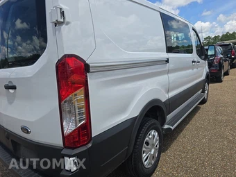 2025 Ford Transit 250 Cargo Van Low Roof 130.0" WB - miniatura 4