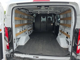 2025 Ford Transit 250 Cargo Van Low Roof 130.0" WB - miniatura 16