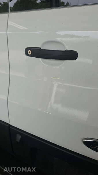 2025 Ford Transit 250 Cargo Van Low Roof 130.0" WB - miniatura 20