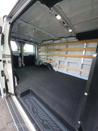 2025 Ford Transit 250 Cargo Van Low Roof 130.0" WB - miniatura 12