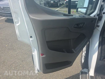 2025 Ford Transit 250 Cargo Van Low Roof 130.0" WB - miniatura 9
