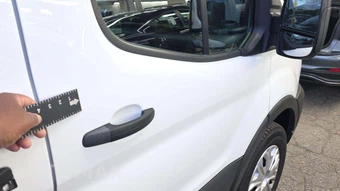 2025 Ford Transit 250 Cargo Van Low Roof 130.0" WB - miniatura 26