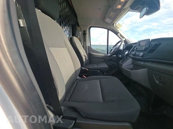 2025 Ford Transit 250 Cargo Van Low Roof 130.0" WB - miniatura 8