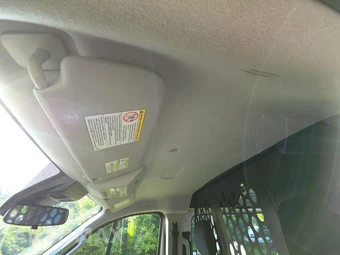 2025 Ford Transit 250 Cargo Van Low Roof 130.0" WB - miniatura 16