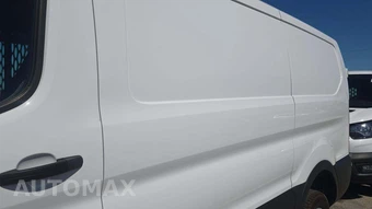 2025 Ford Transit 250 Cargo Van Low Roof 130.0" WB - miniatura 18