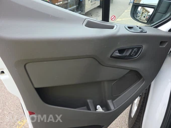 2025 Ford Transit 250 Cargo Van Low Roof 130.0" WB - miniatura 9