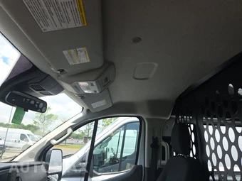 2025 Ford Transit 250 Cargo Van Low Roof 130.0" WB - miniatura 17