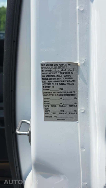 2025 Ford Transit 250 Cargo Van Low Roof 130.0" WB - miniatura 16