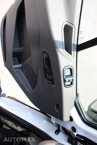 2025 Ford Transit 250 Cargo Van Low Roof 130.0" WB - miniatura 27
